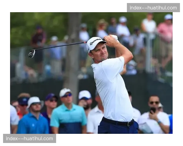 贾斯汀·罗斯以低于标准杆23杆的265杆打破由泰格·伍兹和乔治·伯恩斯保持的农夫保险公开赛72洞总成绩纪录